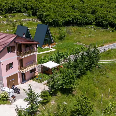 Arditi's Holiday home