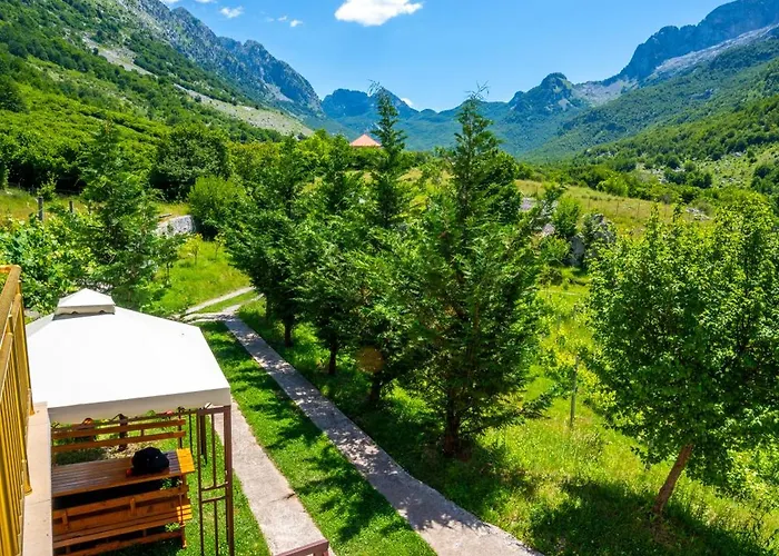 Holiday home Arditi's Shkoder