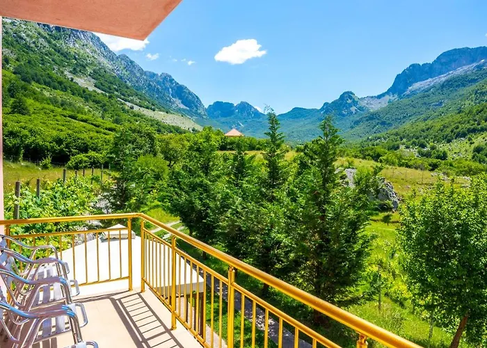 Holiday home Arditi's